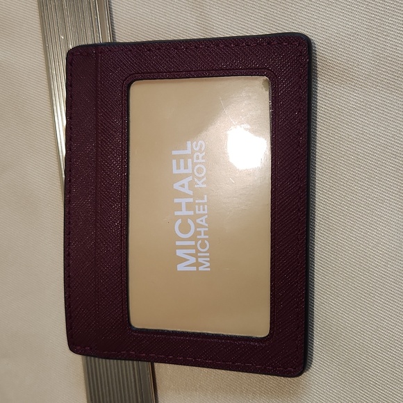 Michael Kors Safiano Leather Card & ID Holder - Picture 3 of 8